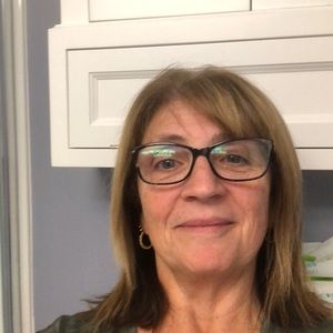 Meet your Posher, Deb